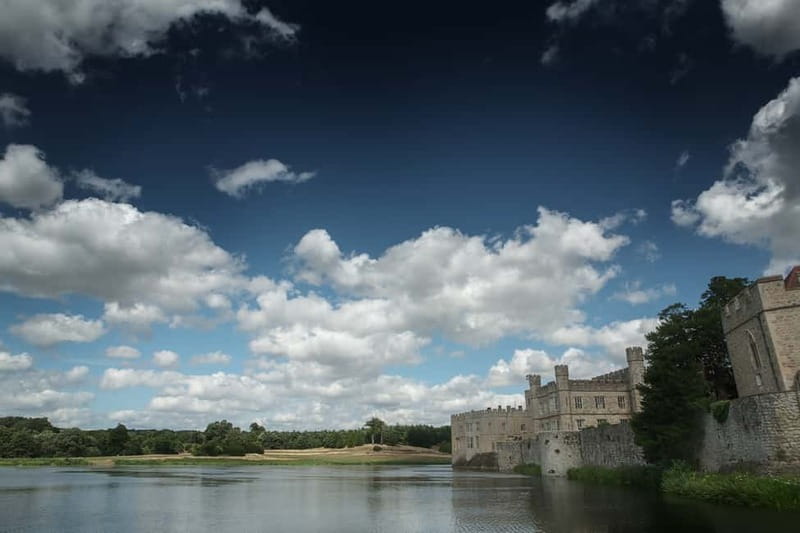 Leeds Castle, Canterbury, Dover, Greenwich & Free Snack Pack - Price, pace, and who gets the best value