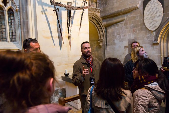 Leeds Castle, Cliffs of Dover and Canterbury Day Trip from London with Guided Cathedral Tour - Leeds Castle: 90 minutes among moats and gardens
