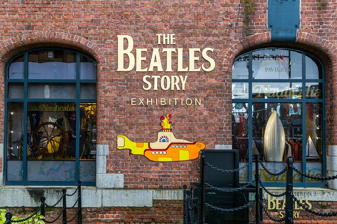 Liverpool and The Beatles Day Tour from London - Free time, food, and the fixed return