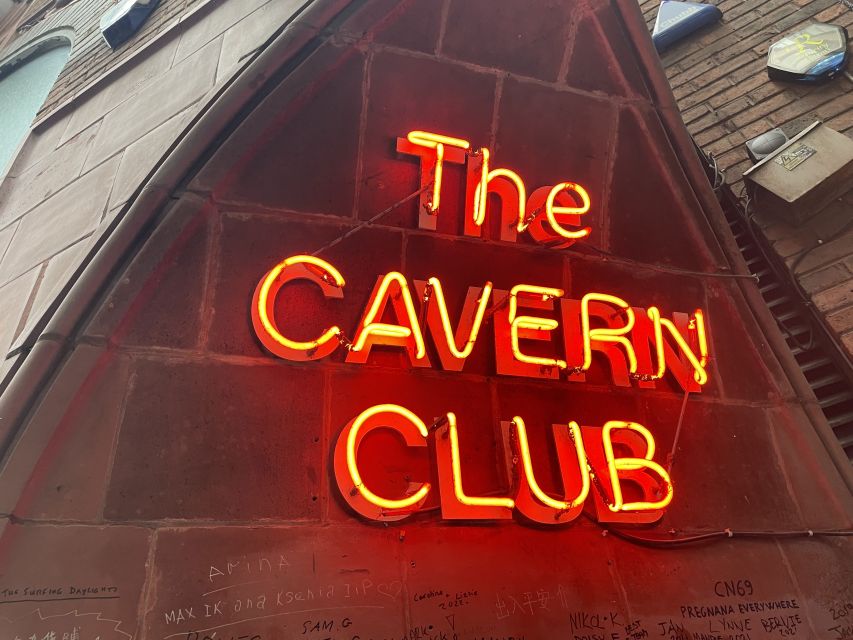 Liverpool: Beatles Highlights Walking Tour - Starting in central Liverpool