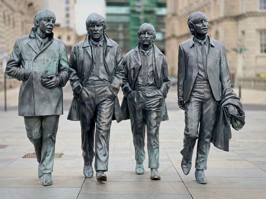 Liverpool: Beatles-Themed Private Taxi Tour with Transfers - Settling into the Sgt. Pepper taxi