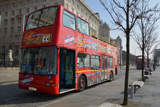 Liverpool: "Blue Route" - City & Beatles Tour - Penny Lane: a ten-minute Beatles landmark