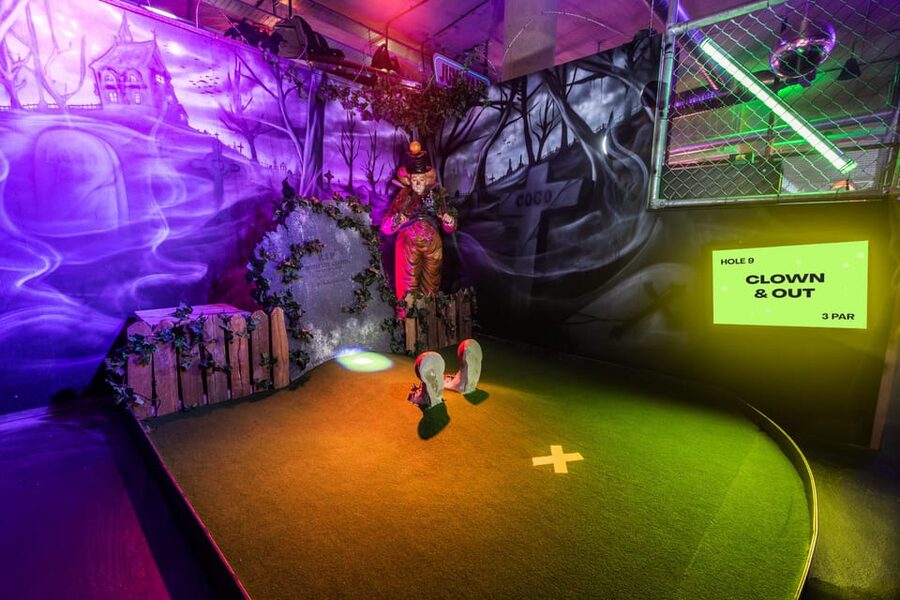Liverpool: Junkyard Golf Tickets for 9 or 18 Holes - Choosing between nine and 18 holes
