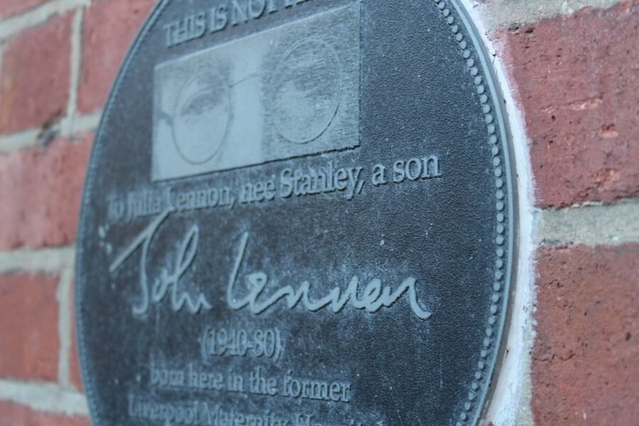 Liverpool: Private 3-Hour Beatles Classic Tour by Taxi - Woolton and the meeting at St Peter’s Church