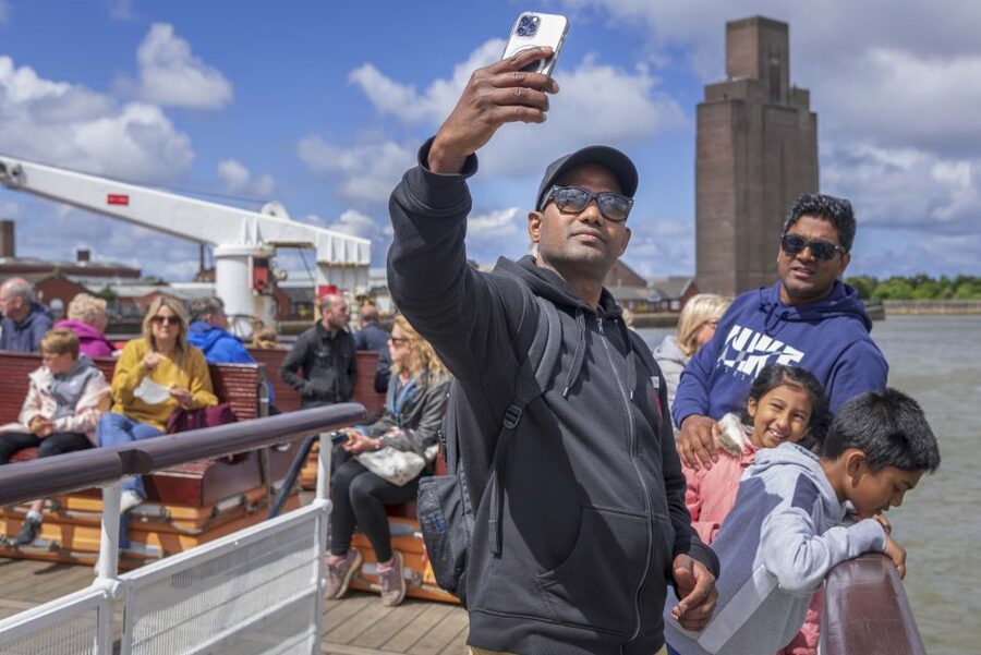 Liverpool: River Cruise and Hop-On Hop-Off Bus Tour - Weather, seating, and accessibility