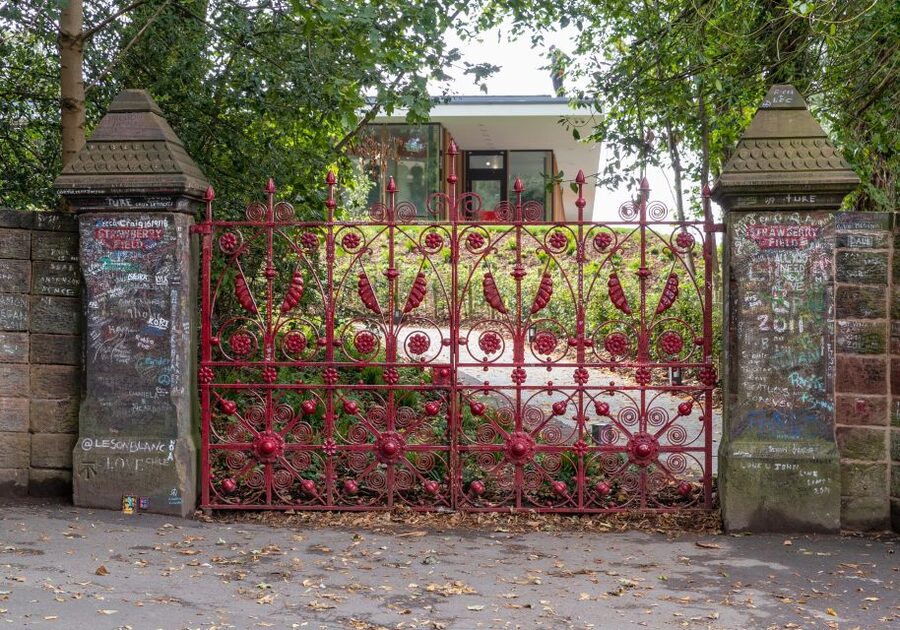 Liverpool: Strawberry Field Entry Ticket - How long to allow, and how to reach it