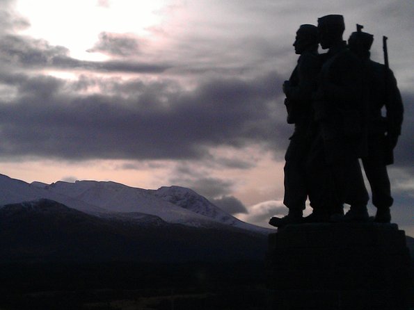 Loch Ness and the Highlands Small Group Tour from Edinburgh - Leaving Edinburgh for Linlithgow and Stirling