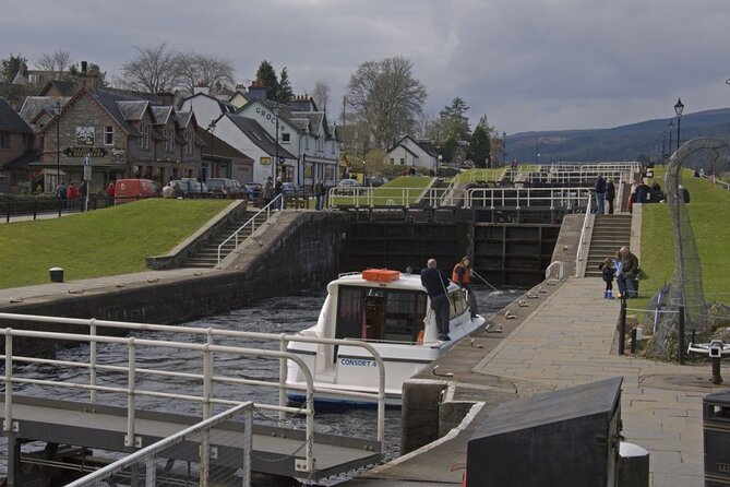 Loch Ness, Glencoe & Highland Small-Group Day Tour from Edinburgh - Leaving Edinburgh for Callander