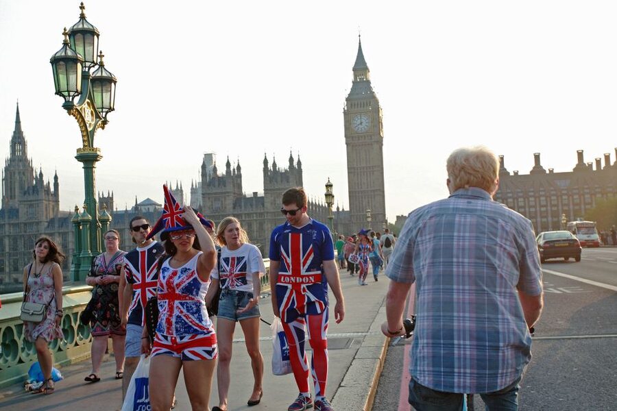 London: 3-Hour Sunset Bike Tour - Government buildings, Trafalgar Square, and Covent Garden