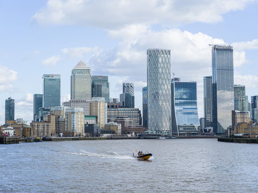 London: 70-Minute Thames Barrier Speedboat Tour - Why this Thames ride is different from a normal cruise