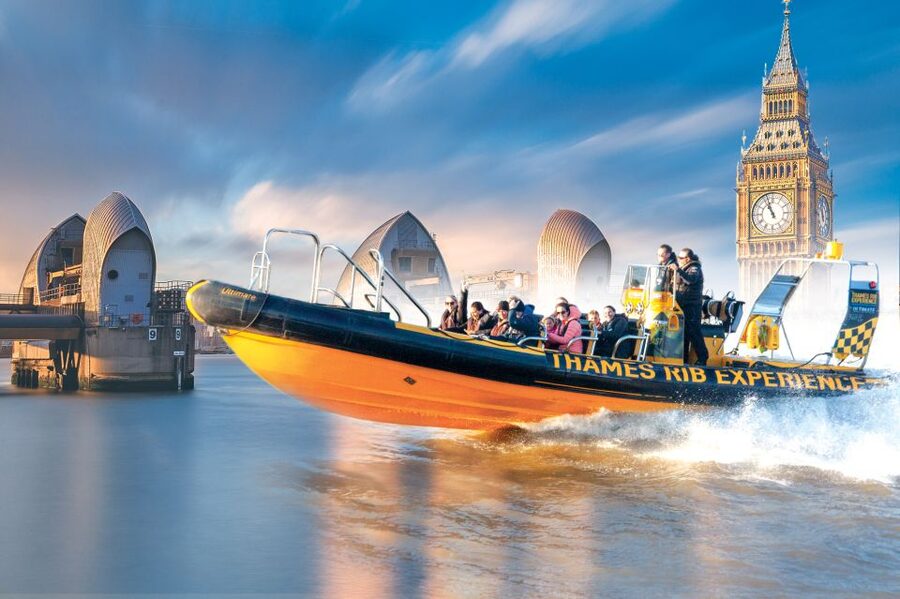 London: 70-Minute Thames Barrier Speedboat Tour - Choosing Westminster Pier or Embankment Pier