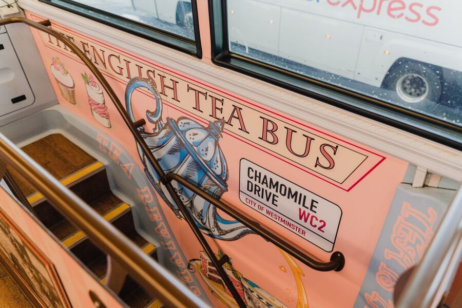 London: Afternoon Tea Bus with a Glass of Prosecco - Comfort, timing, and small practical limits