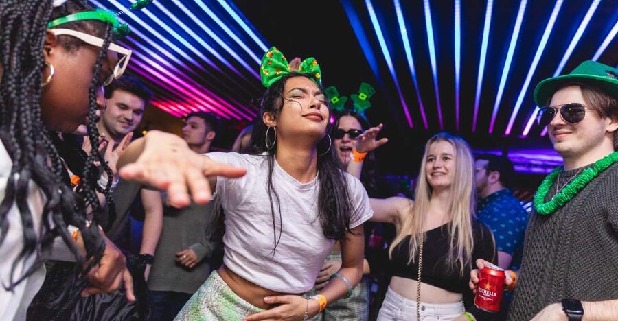 London: Bar and Club Crawl to 5 Central London Venues - Five Venues, Five Chances to Find Your Style