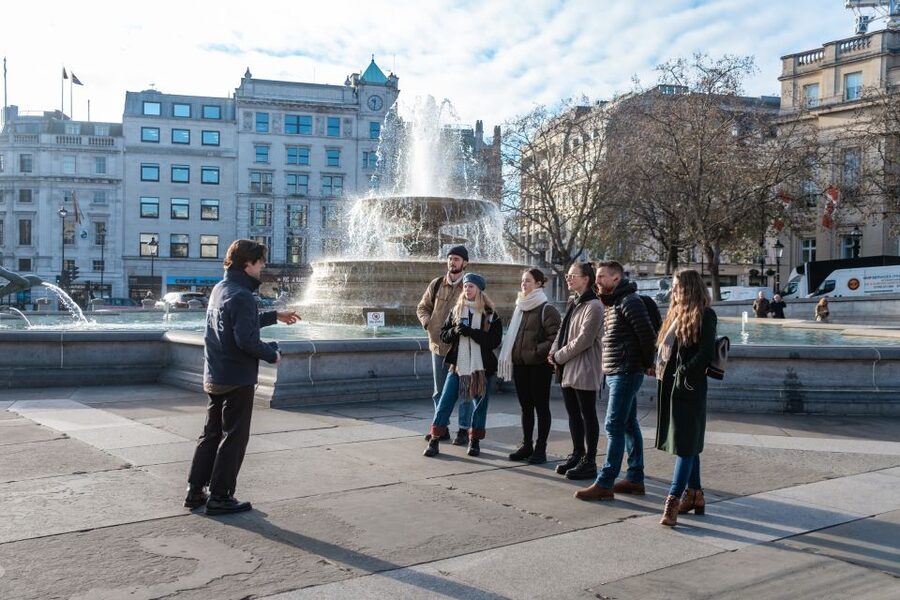 London: Best Landmarks Walking Tour - The app and what to do after the walk