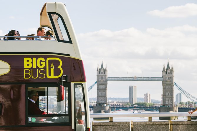 London Big Bus Hop-On Hop-Off Tour with Optional River Cruise - The third route: King’s Cross, St. Pancras, and the British Museum