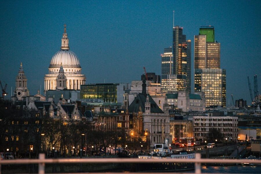 London: Big Bus Panoramic Evening Tour by Open-Top Bus - The open-top bus experience