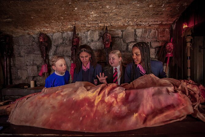 London Bridge Experience and Tombs - What kind of London attraction is this?