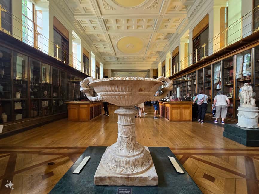 London: British Museum Guided Tour with Priority Entrance - The Parthenon Sculptures and ancient Greek myths