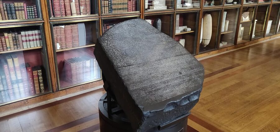 London: British Museum Tour with Archaeologist Guide - The Rosetta Stone and the power of one object
