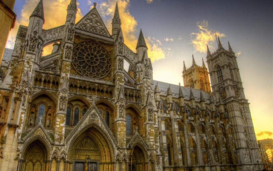 London: Buckingham Palace, Westminster Abbey & Big Ben Tour - Buckingham Palace and the royal route