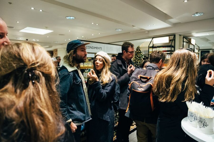 London: Cheese Walking Tour with Tastings - Meeting at the Statue of Goddess Diana