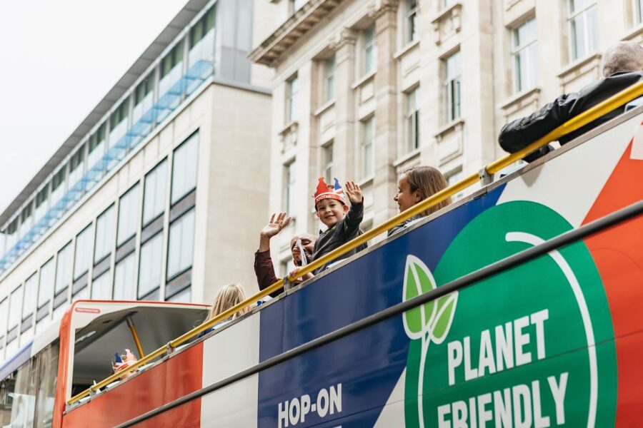 London: Children's Open Top Bus Tour - What the upper deck is really like