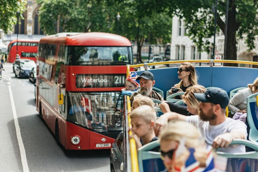 London: Children's Open Top Bus Tour - Is $32 a fair price?
