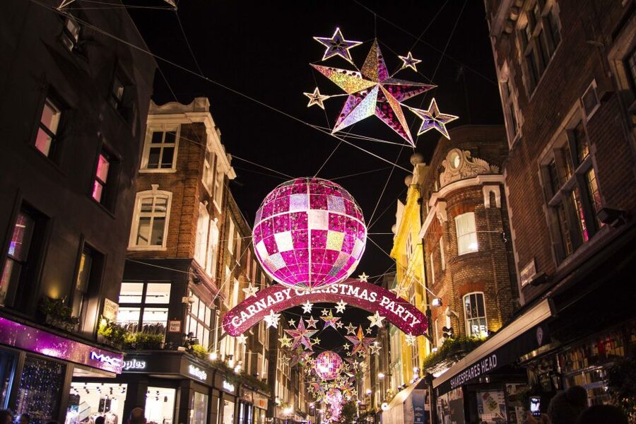 London Christmas Lights Bike Tour - Southbank Christmas Markets and the riverfront landmarks
