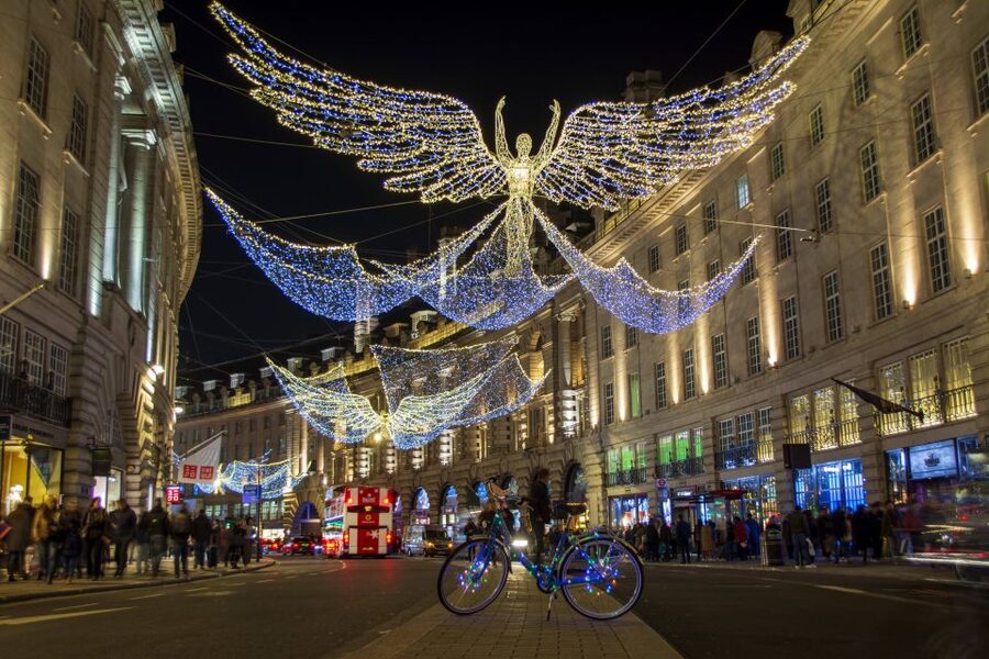 London Christmas Lights Bike Tour - Covent Garden and Trafalgar Square