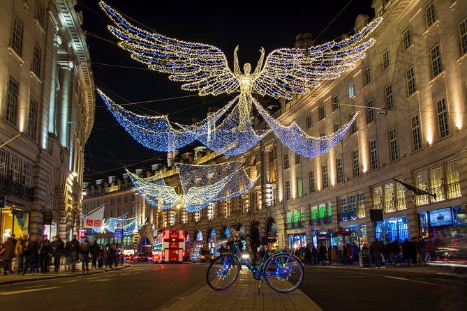 London Christmas Lights Bike Tour with Local Guide - Why a bicycle works well for London Christmas lights