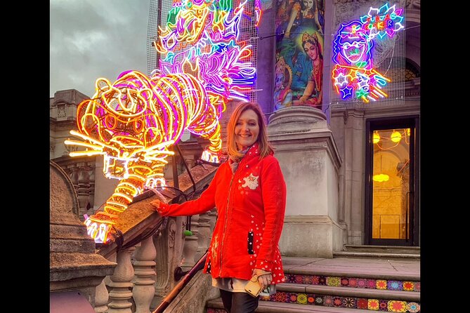 London Christmas Lights Guided Tour by Cab - What Dave Adds to the Evening