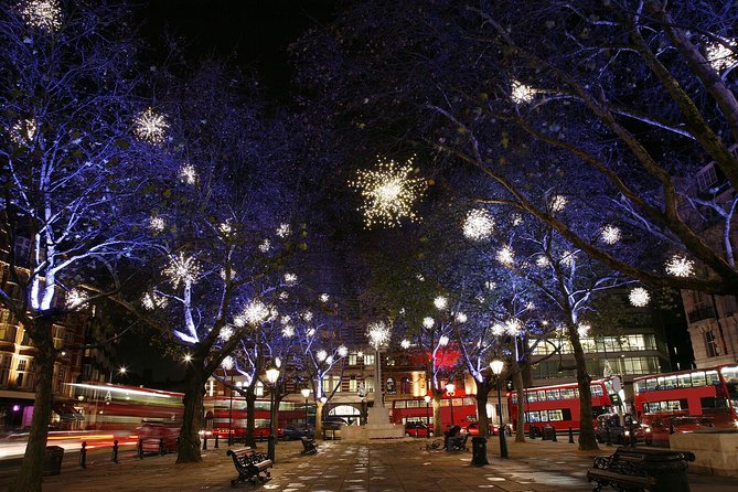 London Christmas Lights Tour by Vintage Double-Decker Bus - Oxford Street and Regent Street lights