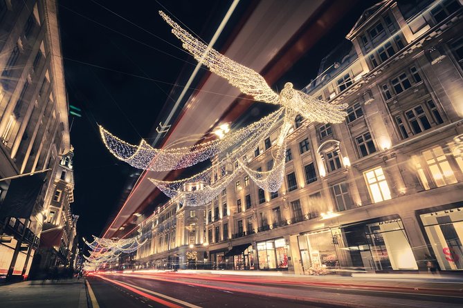 London Christmas Lights Tour by Vintage Double-Decker Bus - Harrods and Knightsbridge