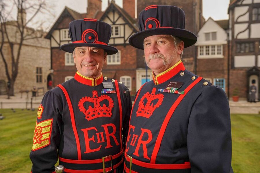 London: Crown Jewels Tour with River Cruise - Why this four-hour route works well