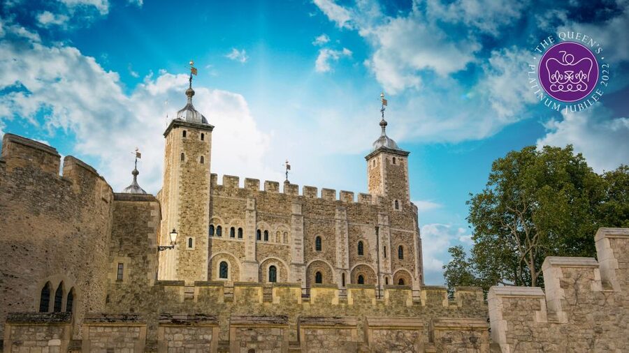 London: Crown Jewels Tour with River Cruise - Seeing the Crown Jewels without false expectations