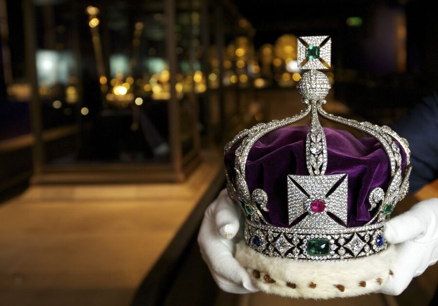 London: Crown Jewels Tour with River Cruise - Starting at Evan Evans Tours on Vauxhall Bridge Road