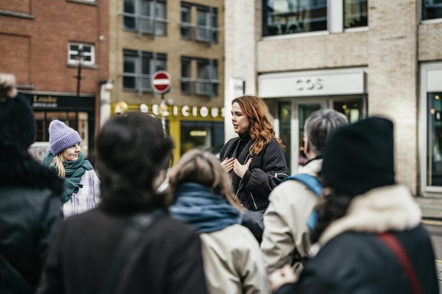 London: East End Street Art Tour and Spray Painting Workshop - From Shoreditch to Whitechapel for the workshop