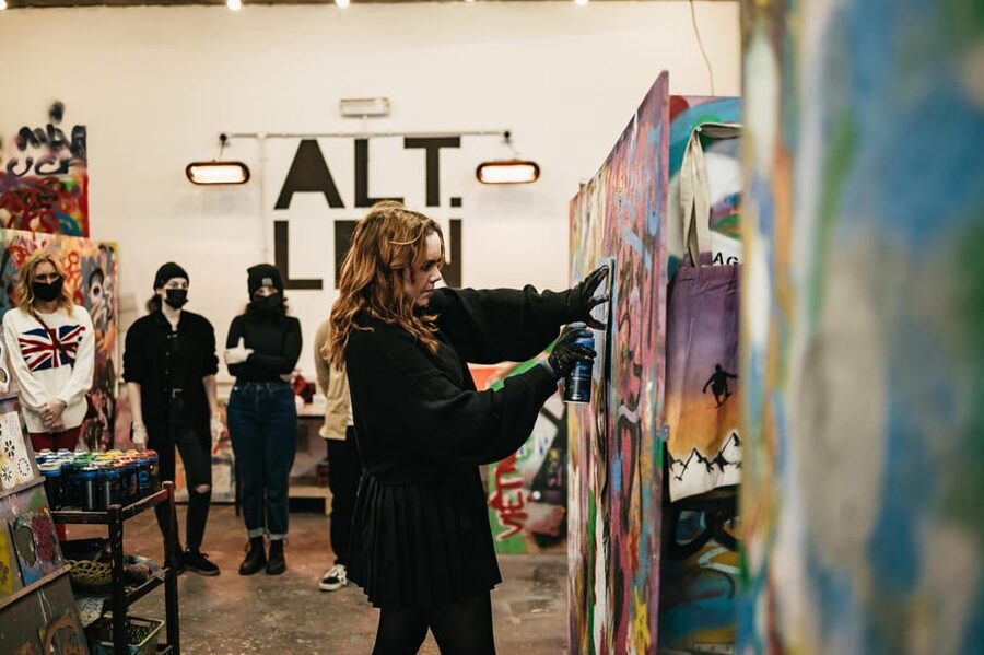 London: East End Street Art Tour and Spray Painting Workshop - Should you book the East End street art experience?