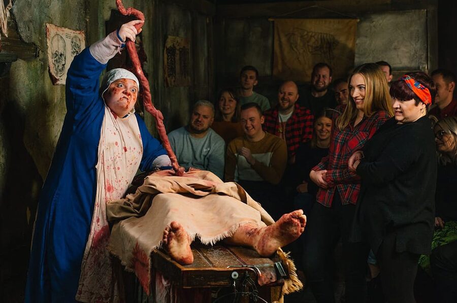 London: Entry Ticket to London Dungeon - The Dungeon Tavern and the last chance to linger