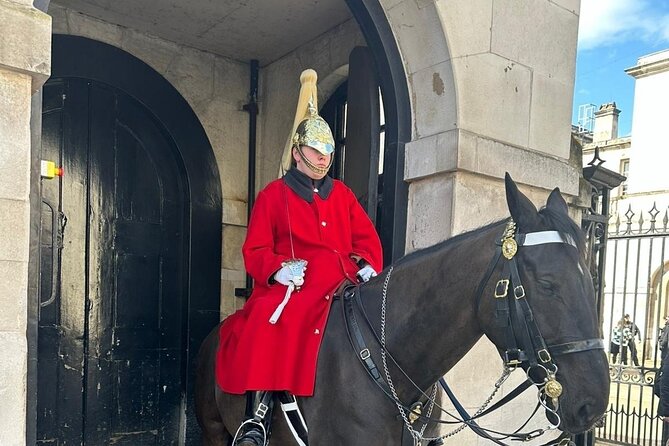 London Essential 2 hour introductory Walking Tour With a Londoner - Whitehall, Horse Guards Parade, and the royal photo stop