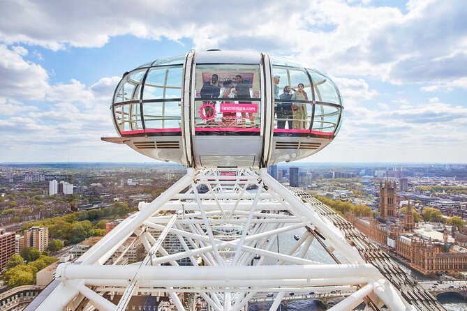 London Eye Fast-Track Ticket - The 30-minute flight above London