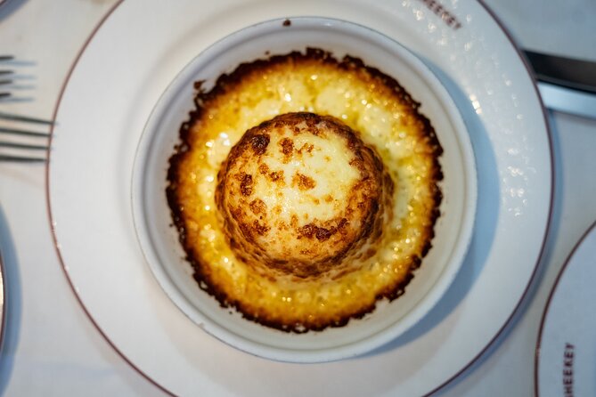London Foodie Adventure:More than 10 dishes with Sherpa Food Tour - Starting with cheese and color in Covent Garden