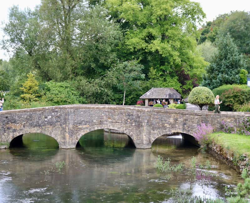 London: Full Day Cotswolds Tour with Shakespeare's Stratford - First Cotswold views and Dover’s Hill
