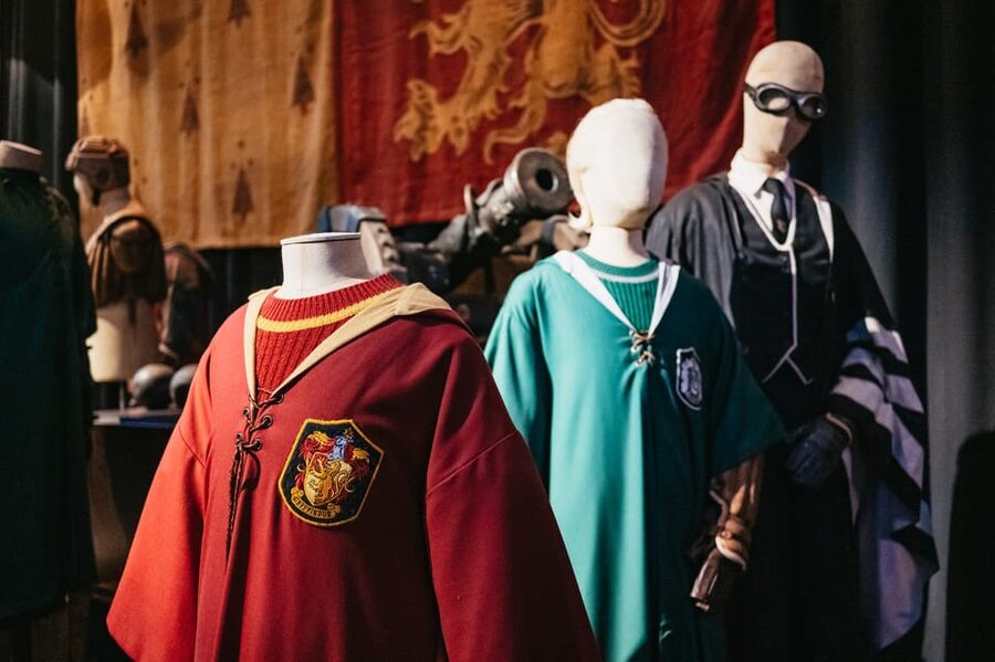 London: Fully-Guided Making of Harry Potter Tour - Diagon Alley, where the details reward a slow second visit