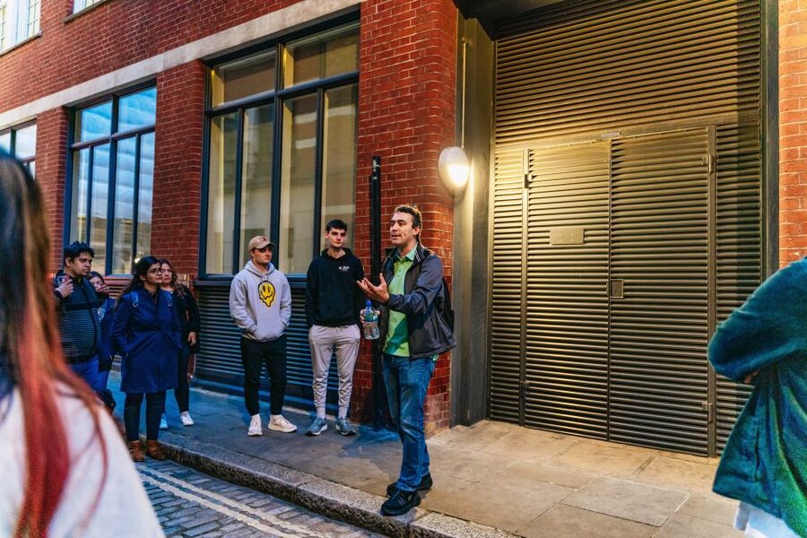 London: Ghastly Ghosts 2-Hour Walking Tour - Key things to know