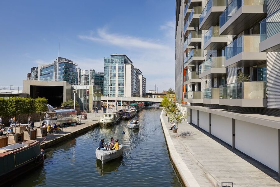 London: GoBoat Rental for Regent's Canal & Paddington Basin - Rain, wind, and the real comfort factor