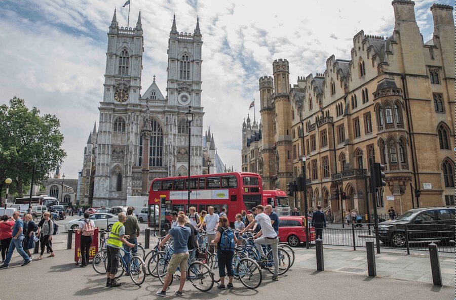 London: Guided Bike Tour of Central London - Crossing the Thames to Westminster Abbey School