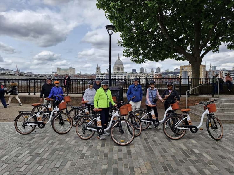 London: Guided E-bike Tour - Key points at a glance
