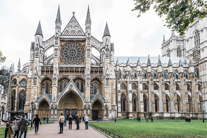 London: Guided Tour Westminster Abbey + Optional Parliament Entry - Practical advice for a smoother morning