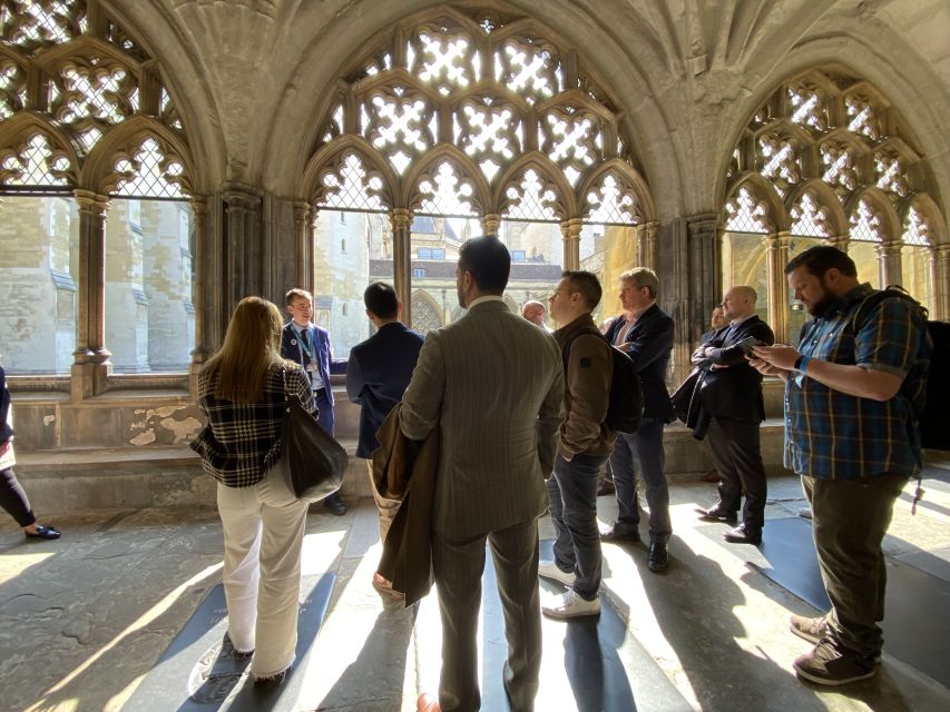 London: Guided Westminster Abbey Tour and Refreshments - Is $107 a fair price?